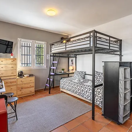 Estudio Bsg アパート シエラネバダ